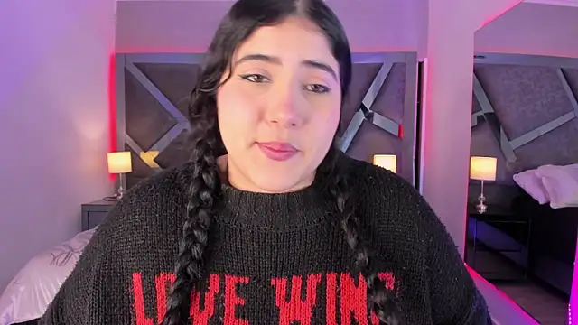 AmberiniHoffman online show from 02.12.25