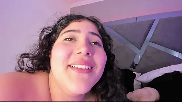 AmberiniHoffman online show from 02.20.25