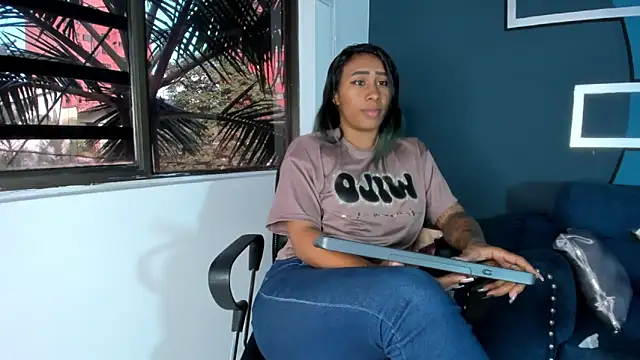 Brunettesexy0 online show from 01.16.25