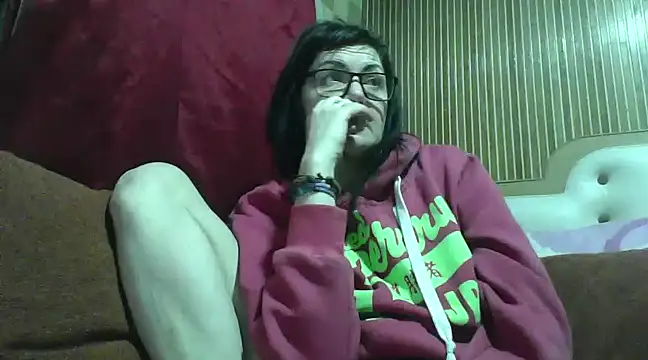 Snapshot of AlanaLaDream chatting on 02.22.25 AlanaLaDream online show from 02.22.25