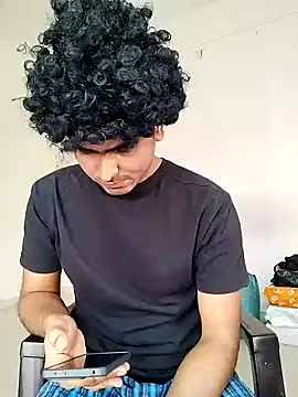 Snapshot of Samser0403 chatting on 02.08.25 Samser0403 online show from 02.08.25