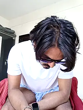 Snapshot of Samser0403 chatting on 10.14.25 Samser0403 online show from 10.14.25