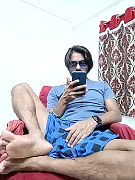 Snapshot of Samser0403 chatting on 10.30.25 Samser0403 online show from 10.30.25