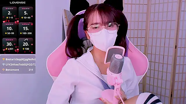 desiregirl69 online show from 02.26.25