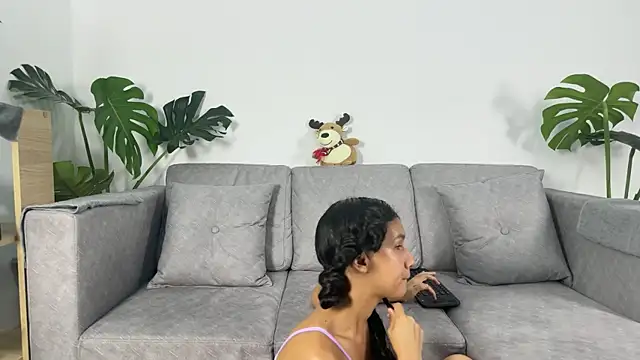 Snapshot of Antonella_and_axel_ chatting on 12.08.24 Antonella and axel  online show from 12.08.24