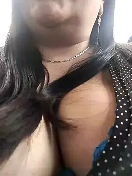 sara pineros online show from 12.06.24