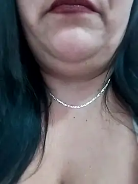 sara pineros online show from 01.10.25