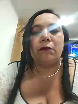 sara pineros online show from 01.17.25