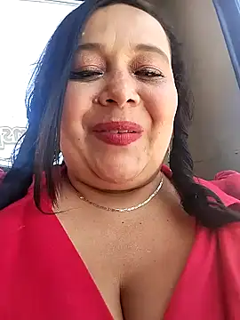 sara pineros online show from 01.18.25