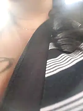 sara pineros online show from 02.28.25