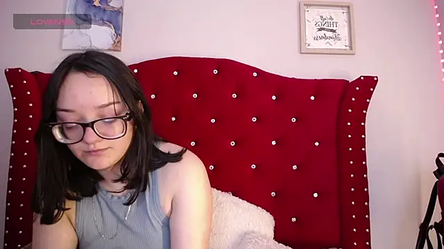 charlotte1-ls online show from 01.03.25