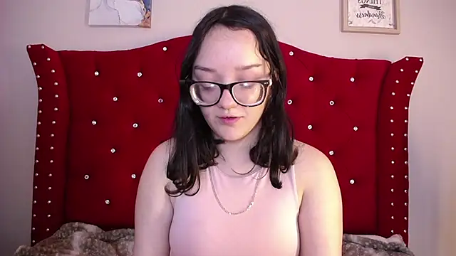 charlotte1-ls online show from 02.21.25