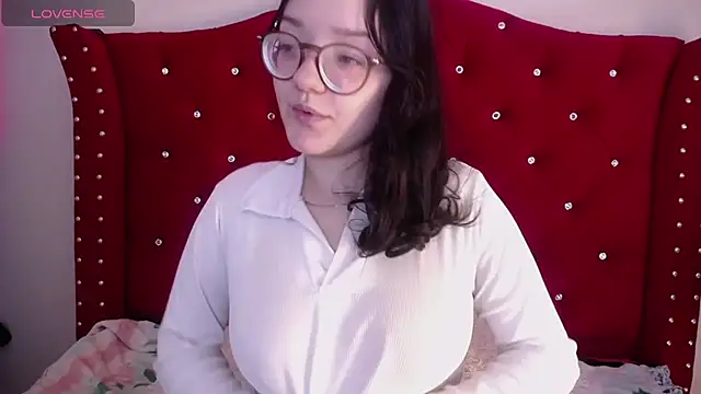 charlotte1-ls online show from 03.15.25