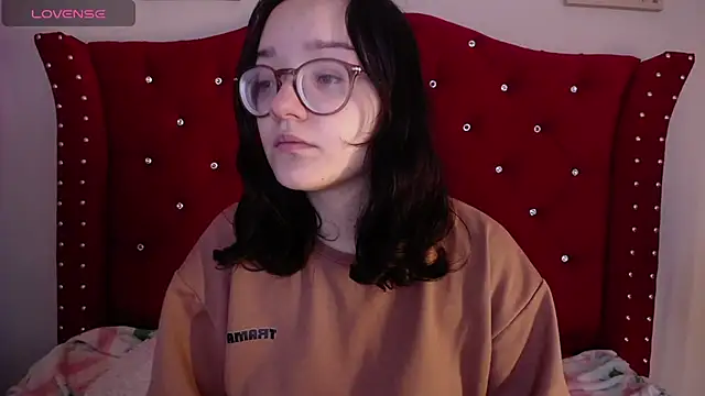 charlotte1-ls online show from 03.17.25