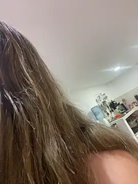 gwen ashly online show from 04.16.26