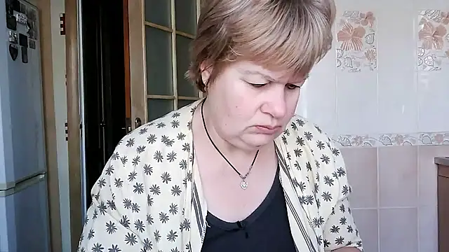 Ettie Tonia online show from 01.10.26