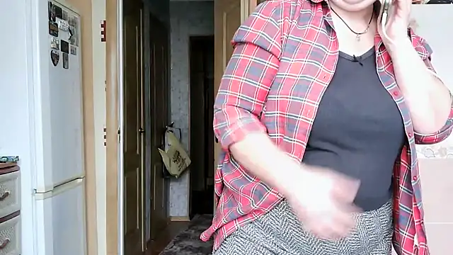 Ettie Tonia online show from 02.15.26