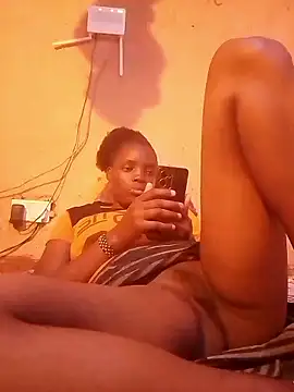 QUEEN-NAIMA online show from 09.16.25