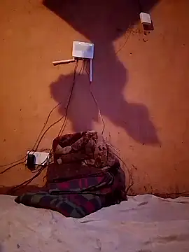 QUEEN-NAIMA online show from 10.10.25