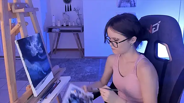 Elainebeness online show from 12.07.24