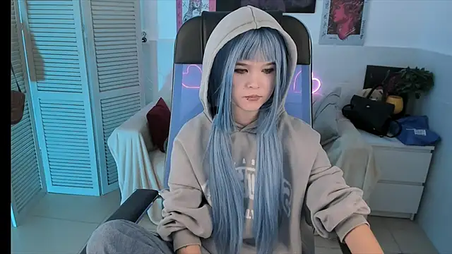 Elainebeness online show from 09.26.25