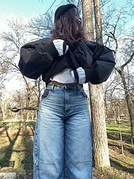 PoppyRobinson online show from 12.07.24