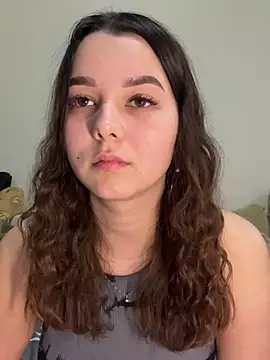 PoppyRobinson online show from 01.16.25