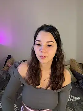 PoppyRobinson online show from 01.17.25