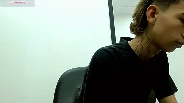 ttimy x boy online show from 09.15.25