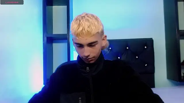 ttimy x boy online show from 03.26.26