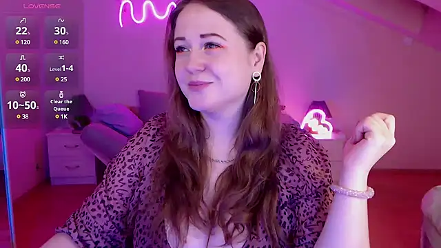 LizzyShine online show from 12.10.24
