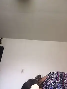 Miss oliviaa online show from 12.16.24