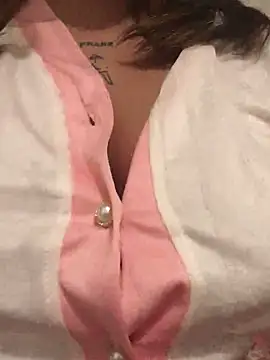 Miss oliviaa online show from 12.24.24