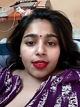 Snapshot of Sweet-Rani chatting on 04.21.26 Sweet-Rani online show from 04.21.26