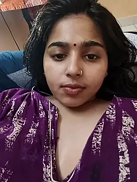 Snapshot of Sweet-Rani chatting on 04.25.26 Sweet-Rani online show from 04.25.26