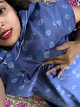 Snapshot of Sweet-Rani chatting on 05.11.26 Sweet-Rani online show from 05.11.26