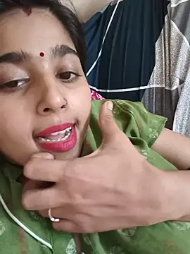 Snapshot of Sweet-Rani chatting on 05.18.26 Sweet-Rani online show from 05.18.26