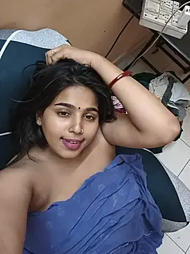 Snapshot of Sweet-Rani chatting on 05.29.26 Sweet-Rani online show from 05.29.26