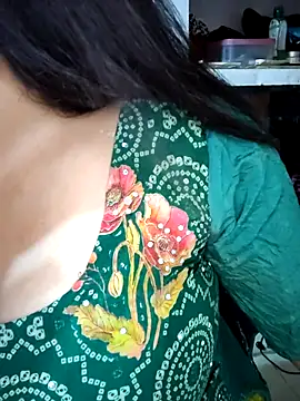Snapshot of cutepragya2 chatting on 05.05.26 cutepragya2 online show from 05.05.26