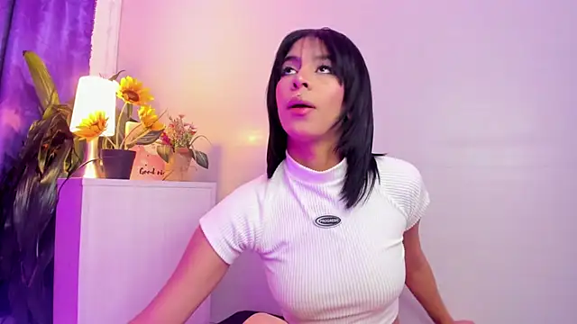 emaa lambert online show from 12.24.24