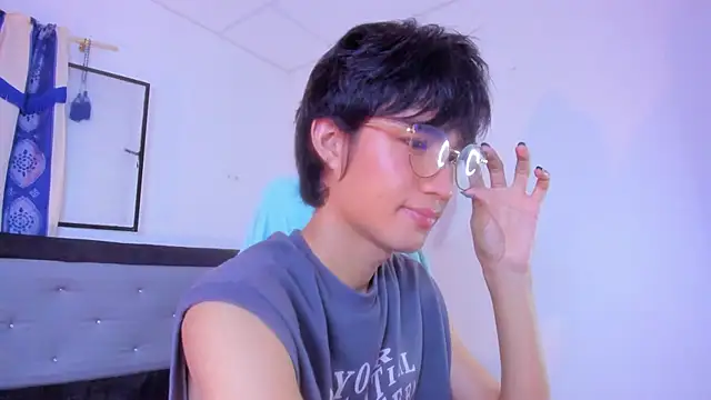 Johhan  Lee online show from 12.26.24