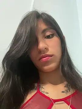 Snapshot of Sweett_Sarita chatting on 01.04.25 Sweett Sarita online show from 01.04.25