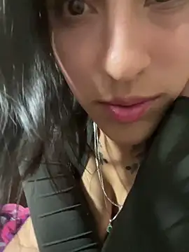 Snapshot of Sweett_Sarita chatting on 02.09.25 Sweett Sarita online show from 02.09.25