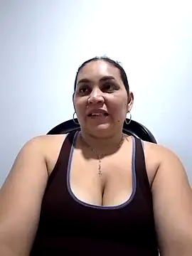 MirandaSoto online show from 01.24.25