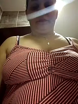 MirandaSoto online show from 01.28.25