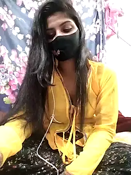 Cute-Lina online show from 12.18.24