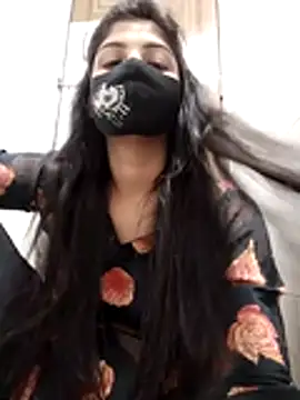 Cute-Lina online show from 12.22.24