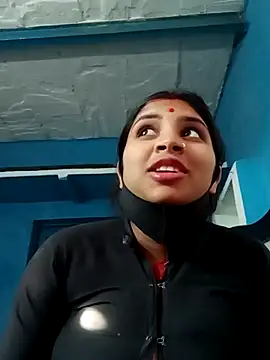 Nisha Cute online show from 03.18.25