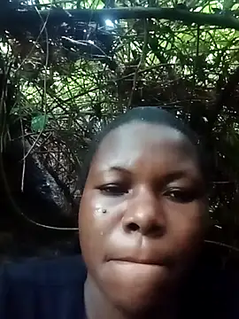 Snapshot of Danny_lady chatting on 12.21.25 Danny lady online show from 12.21.25