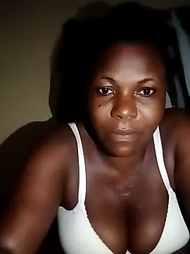 Snapshot of Danny_lady chatting on 02.28.26 Danny lady online show from 02.28.26